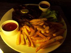 -WOLFGANG PUCK KITCHEN & BAR(迪士尼小镇店)