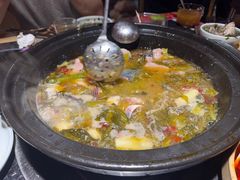 -小饕荟雅安贡椒鱼鲜馆(广福桥店)