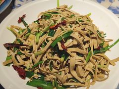 -雅味苑老菜馆(新体育馆店)