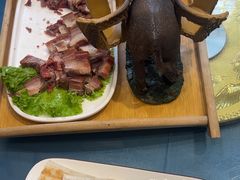 -乔家小院•非遗驴肉•本地小海鲜(滨河路店)
