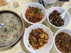 -笨罗卜浏阳菜馆(太平街店)