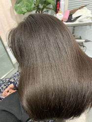 -Moyue HAIR SALON