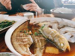 -天桥饭店·特色海鲜(金山嘴渔村店)