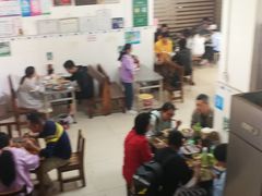 大堂-珀玉莲花白米线店