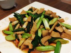 -庄行曹记羊肉(泗泾店)