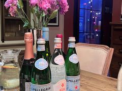 -SISTERS BAR RESTAURANT川意酒馆(嘉善老市H楼店)