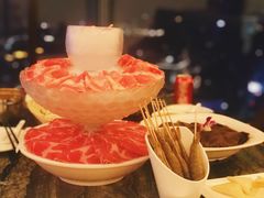 -云中捞高空旋转餐厅(商茂世纪广场店)