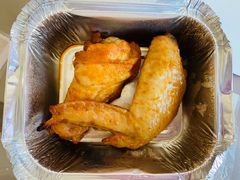 新奥尔良风味鸡翅-必胜客(松江三湘宅急送店)