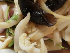 -乡府肉丁水饺(环山路店)