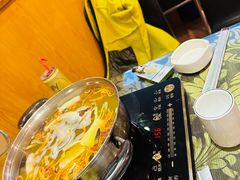 -丫丫汤膳打边炉(宏府408坊店)