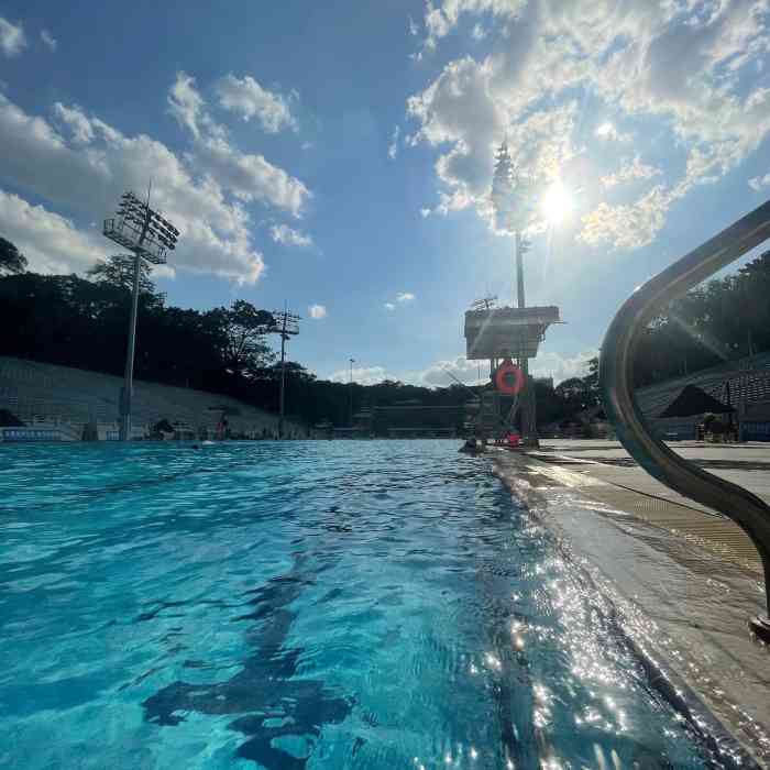 越秀山游泳场-"昨天同小朋友一齐来这里游泳,这家是离家最.