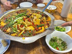 -乡土特色.冷锅鱼.牦牛肉汤锅