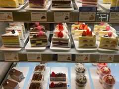 -巴黎贝甜(华堂新辰汇店)