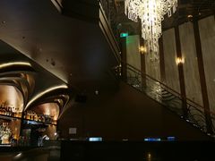 -Mogul Eatery·大亨餐酒馆