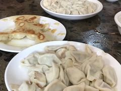 -周家大连水饺(美专校街店)