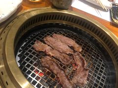 -肉魁屋·烧肉·烧鸟·酒场(高新店)