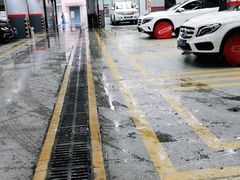 -哈贝卡汽车服务连锁(高新二路店)