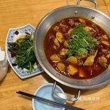 这家店位于成都市天府新区隆翔街 这边我没怎么来过