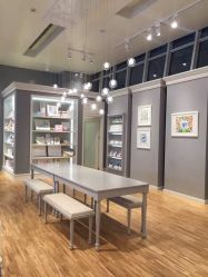 -丽婴房(七莘路店)