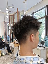 -MY WAY SALON