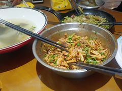 -花鸟鱼私家小厨·川菜(文殊院店)
