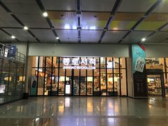 距离最近的地铁站，钟阁站-普瑞玛酒店钟路