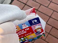 -瑞幸咖啡(小龙湾地铁站临街店)