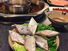 -茅草房·河畔园林火锅