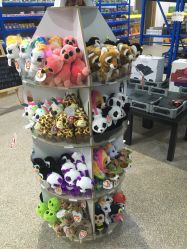 -逝水玩具折扣店