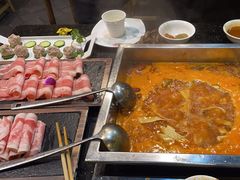 -百年川椒重庆老火锅(光谷店)