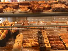 -好利来(高新枫叶广场店)