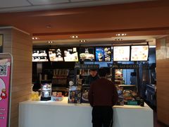 -麦当劳(卫星广场店)