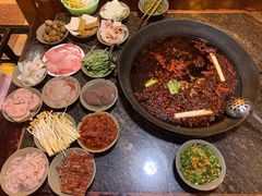 -星鸿社重庆老火锅(燃灯寺分店)