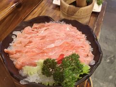 -老房老舍重庆火锅(假日城市店)