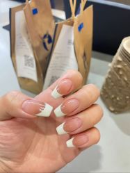 -小羽毛美甲美睫