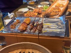 -喝丢一只鞋海鲜烧烤·海肠捞饭(市场店)