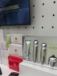 -凡碧诗毛孔清洁收细