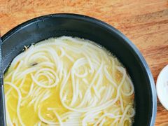 -桥香园过桥米线(国贸店)