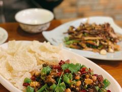 锅巴牦牛肉-小厨子私房菜·云南美食店