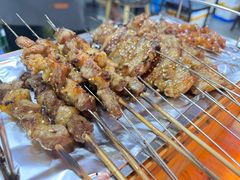 -喝丢一只鞋海鲜烧烤·海肠捞饭(文体街店)