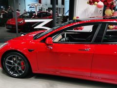 -TESLA 特斯拉(上海太古汇体验店)