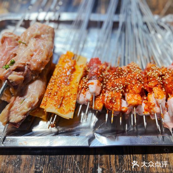 街边小炉小串
