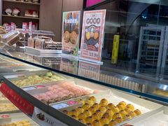 面包甜点陈列柜-稻香村(观前街店)