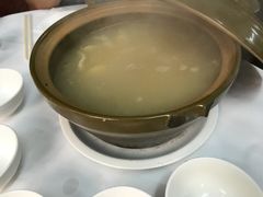 雞煲翅-新陶陶酒家