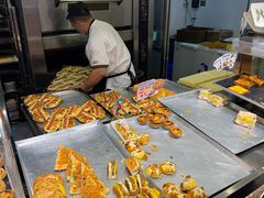 -Caidie Bakery采蝶轩(百越店)