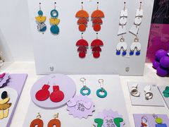 -LADY FAFA(巨鹿路陕西南路路口店)