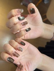 -UGIRL有个美甲