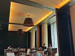 -粤尚腾香居中餐厅(首都机场希尔顿店)