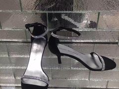 -STUART WEITZMAN(静安嘉里中心店)