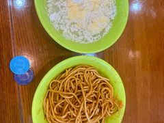 -三镇民生甜食馆(胜利街总店)